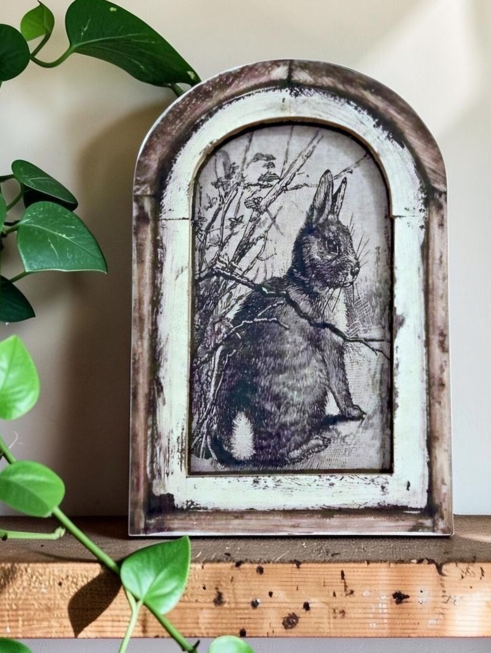 Arched Rabbit Plaque Rustic Farmhouse Woodland Easter Hare Shelf Wall Decor